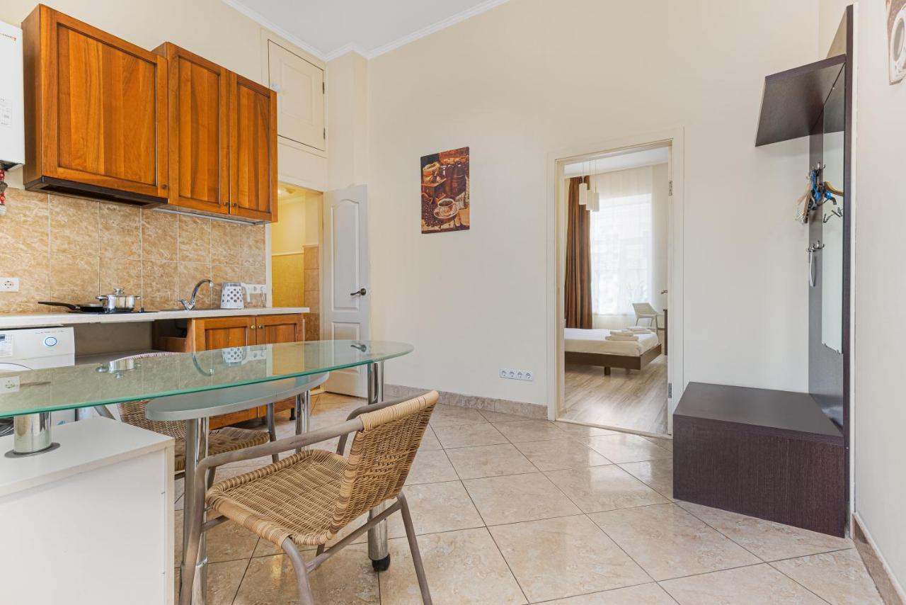 Aparthotel Leonrooms Oldenburg Bagian luar foto