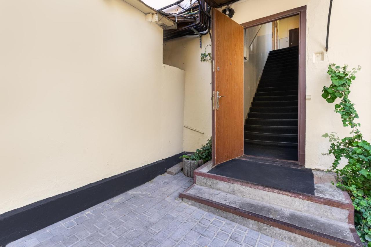 Aparthotel Leonrooms Oldenburg Bagian luar foto